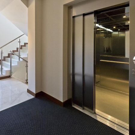 Hotel Capitol Biala Podlaska Ngoại thất bức ảnh